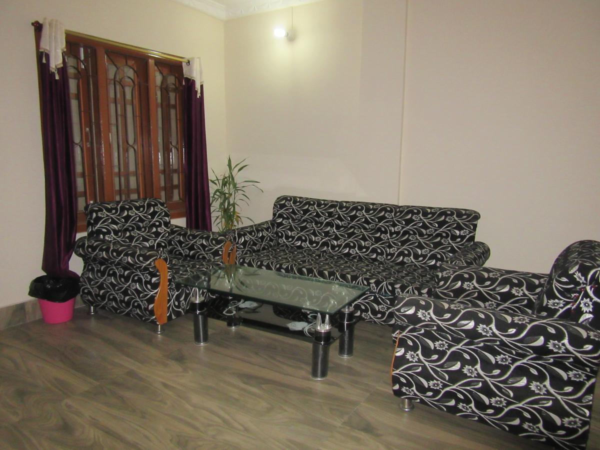 Hotel Druk Bhalukpung Zewnętrze zdjęcie